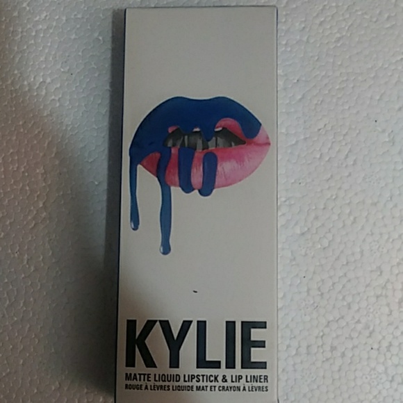 Kylie Cosmetics Other - Kylie jenner Skylie lipstick and lip liner